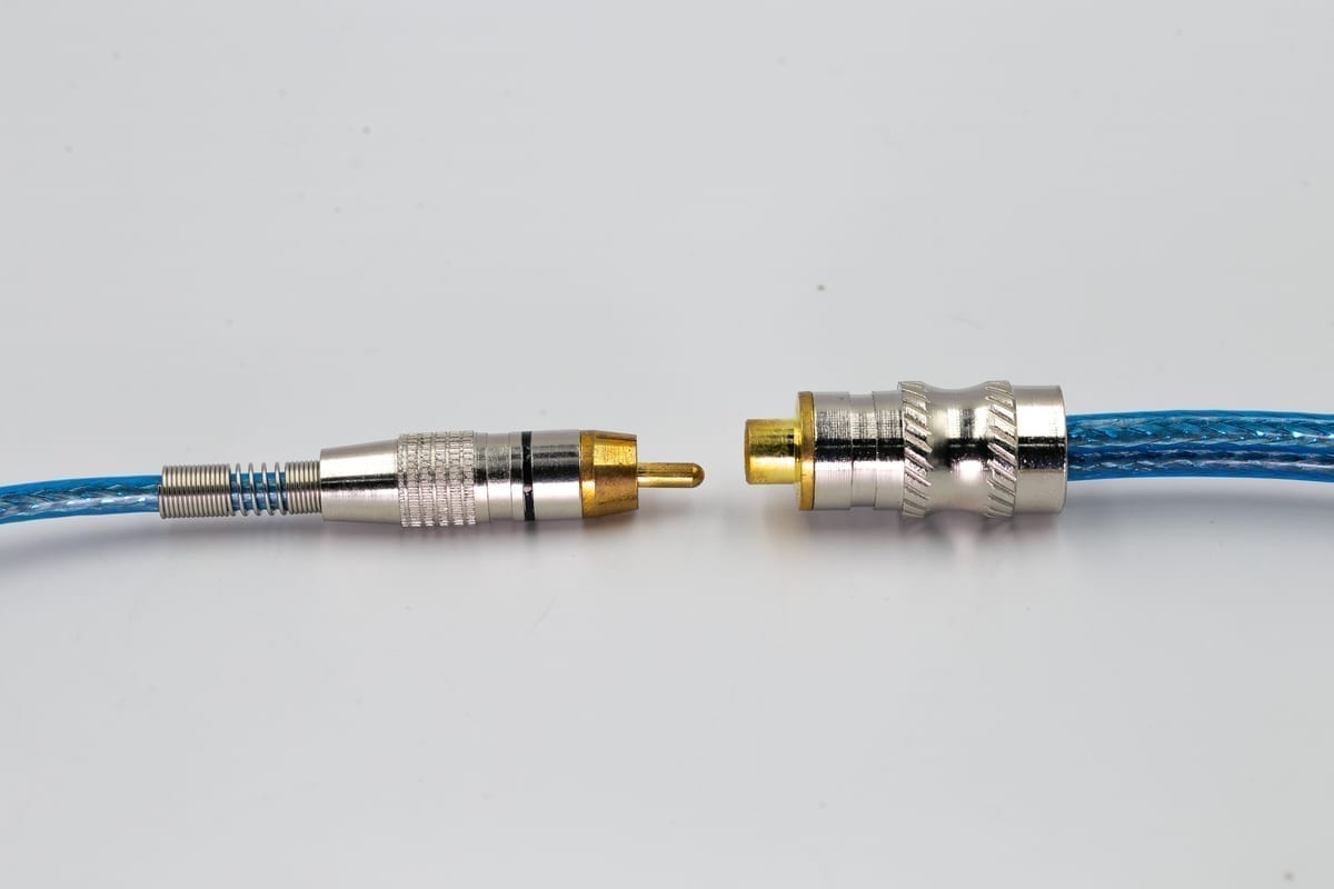 Cabos e Conexões · RCA 2X2 Profissional Azul 1M Tripla Blindagem Plug Metal - miniatura 2