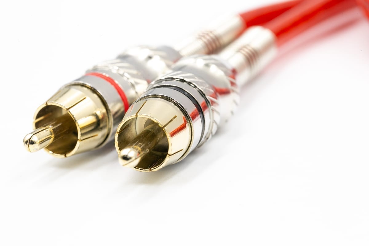 Cabos e Conexões · RCA 2X2 Profissional Vermelho 1M Tripla Blindagem Gold Real - miniatura 2